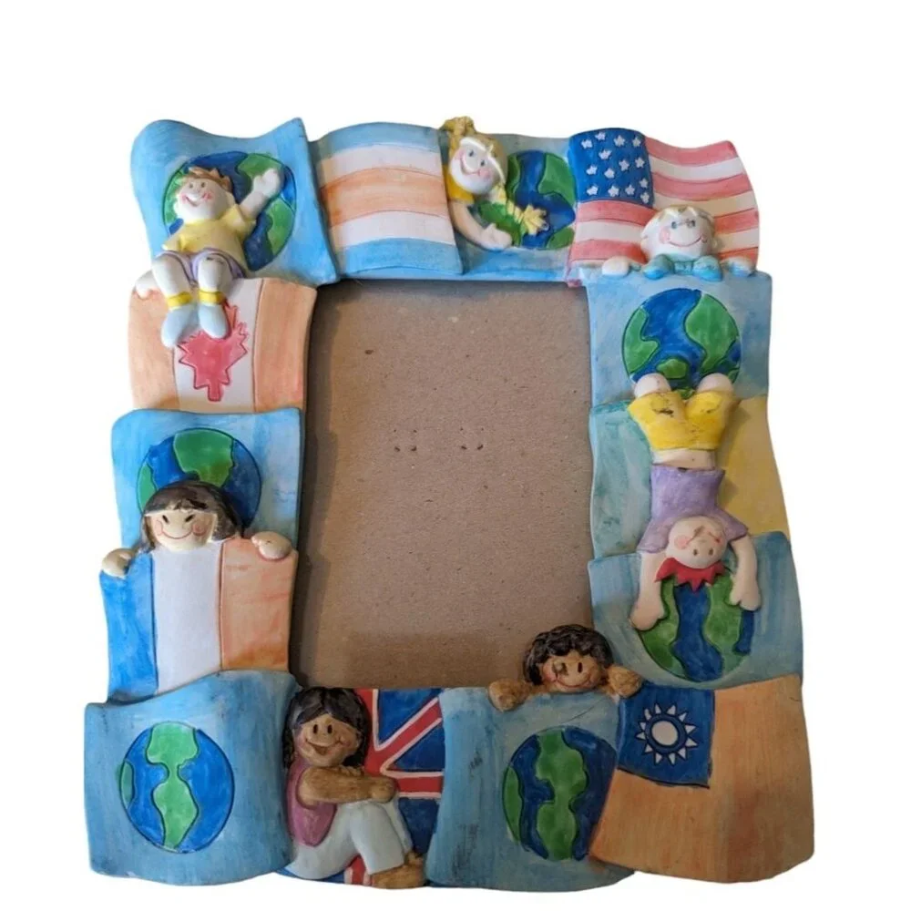 1994 HB Group BB Burnes 3x5 ceramic frame childern of the world flags cartoonish